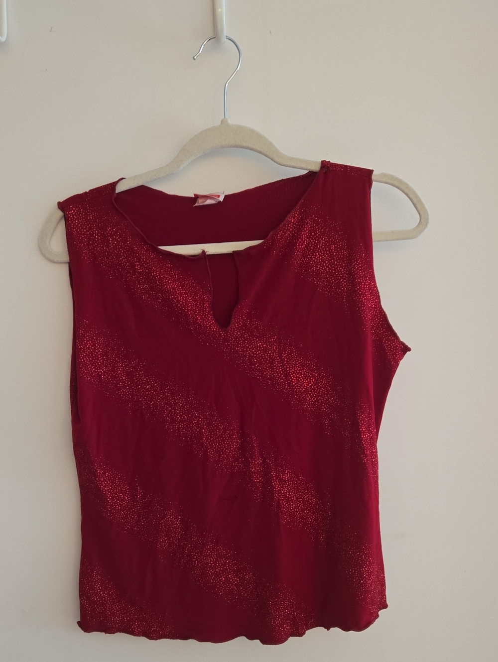 Vintage Y2K Top M Sleeveless Glitter V notch Red Blouse Tank Sparkly Stretchy